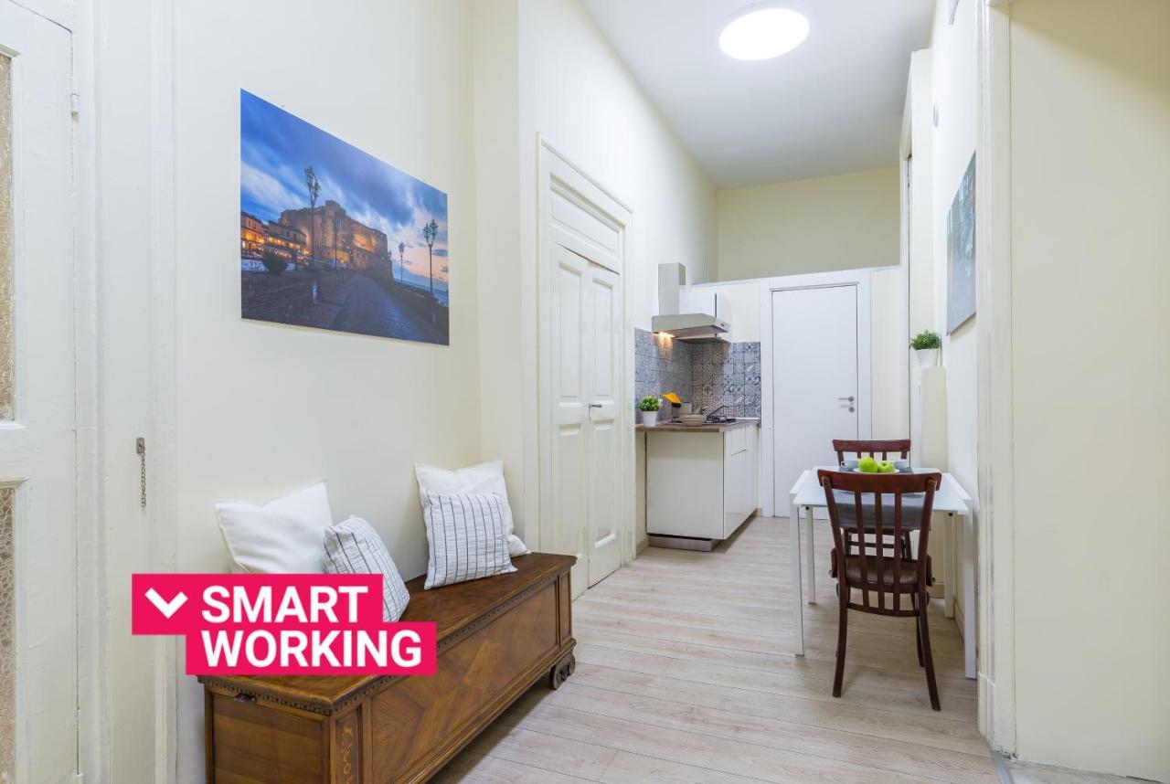 Apartament A Pochi Passi Da Piazza Del Gesu By Wonderful Italy Neapol Zewnętrze zdjęcie