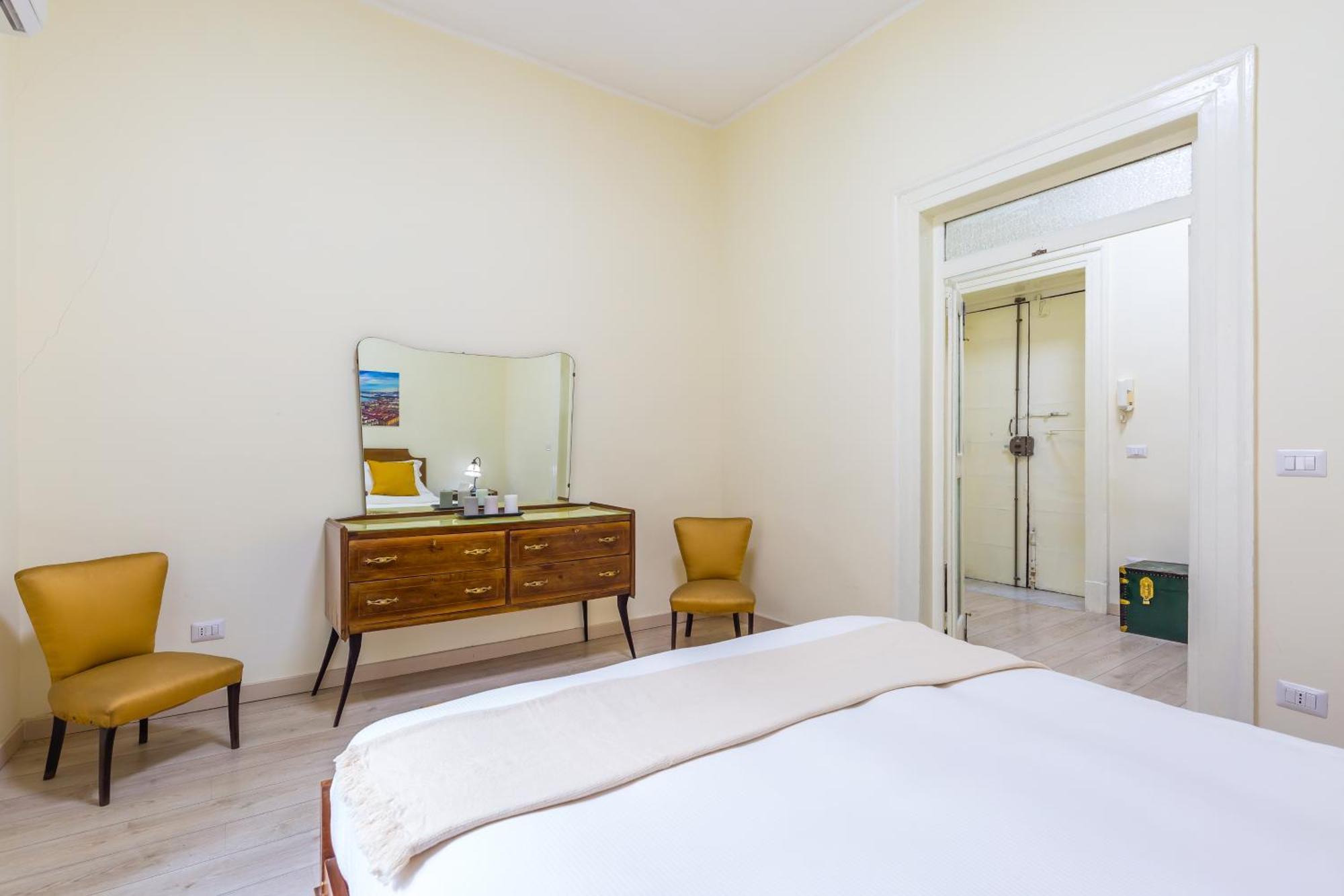 Apartament A Pochi Passi Da Piazza Del Gesu By Wonderful Italy Neapol Zewnętrze zdjęcie