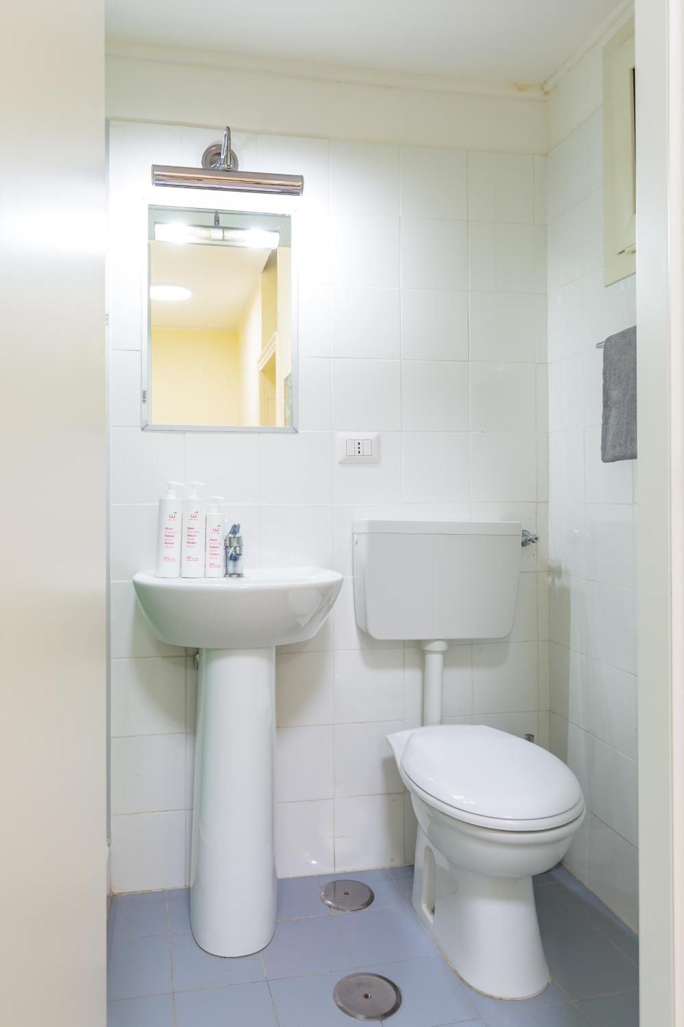 Apartament A Pochi Passi Da Piazza Del Gesu By Wonderful Italy Neapol Zewnętrze zdjęcie